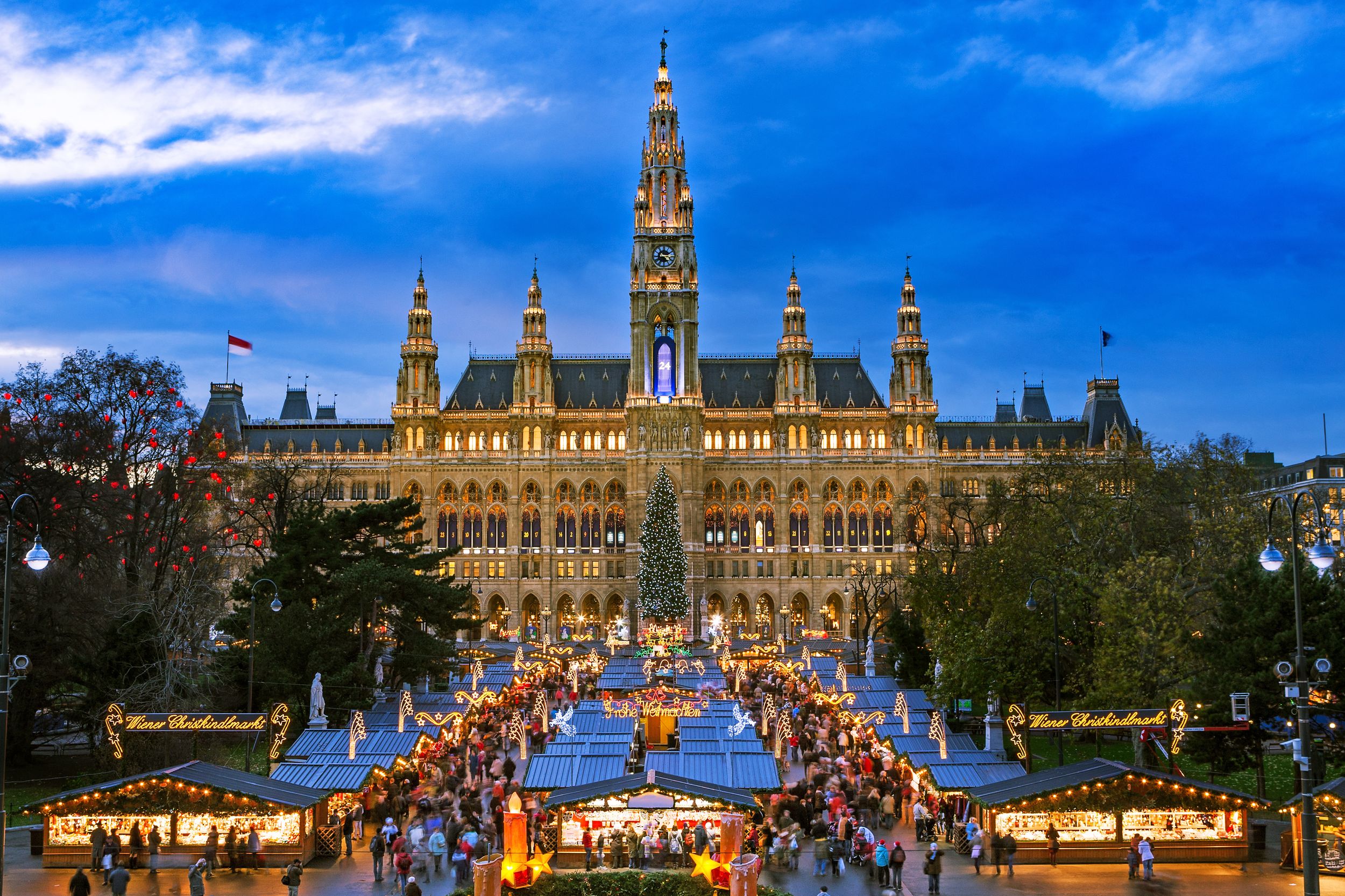 Weihnachtsmarkt Wien, traditioneller Christkindlmarkt im Dezember vor 