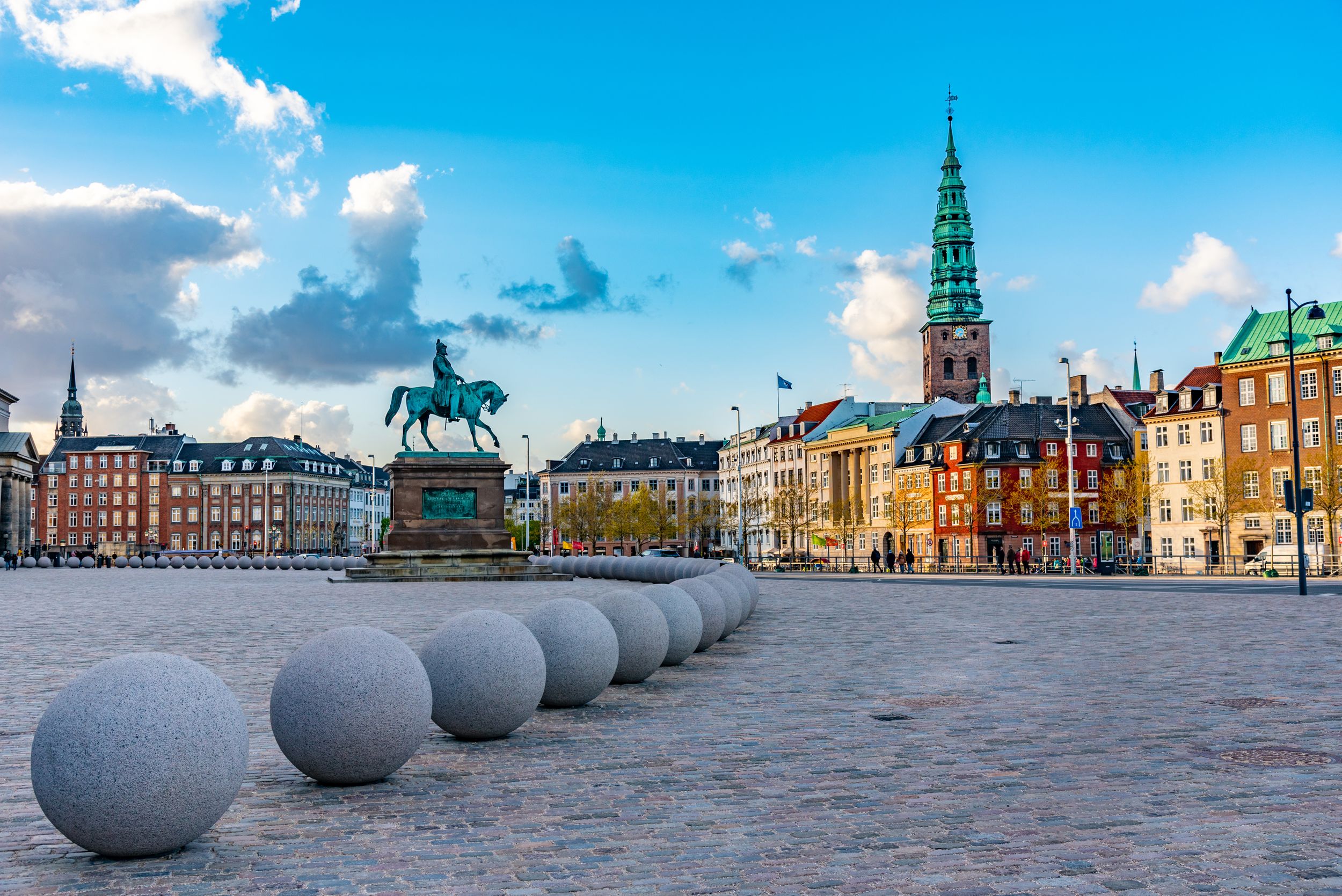 Statue of Frederik VII in front of Christiansborg palace at Copenhagen