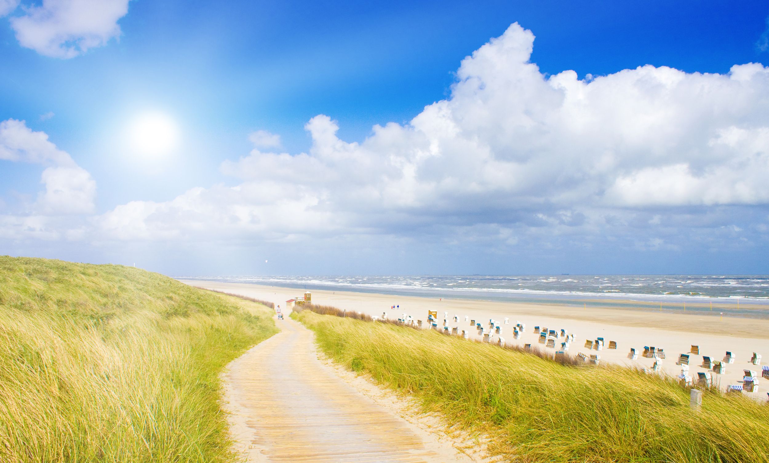 Ein idyllischer Tag im Sommer an der Nordsee