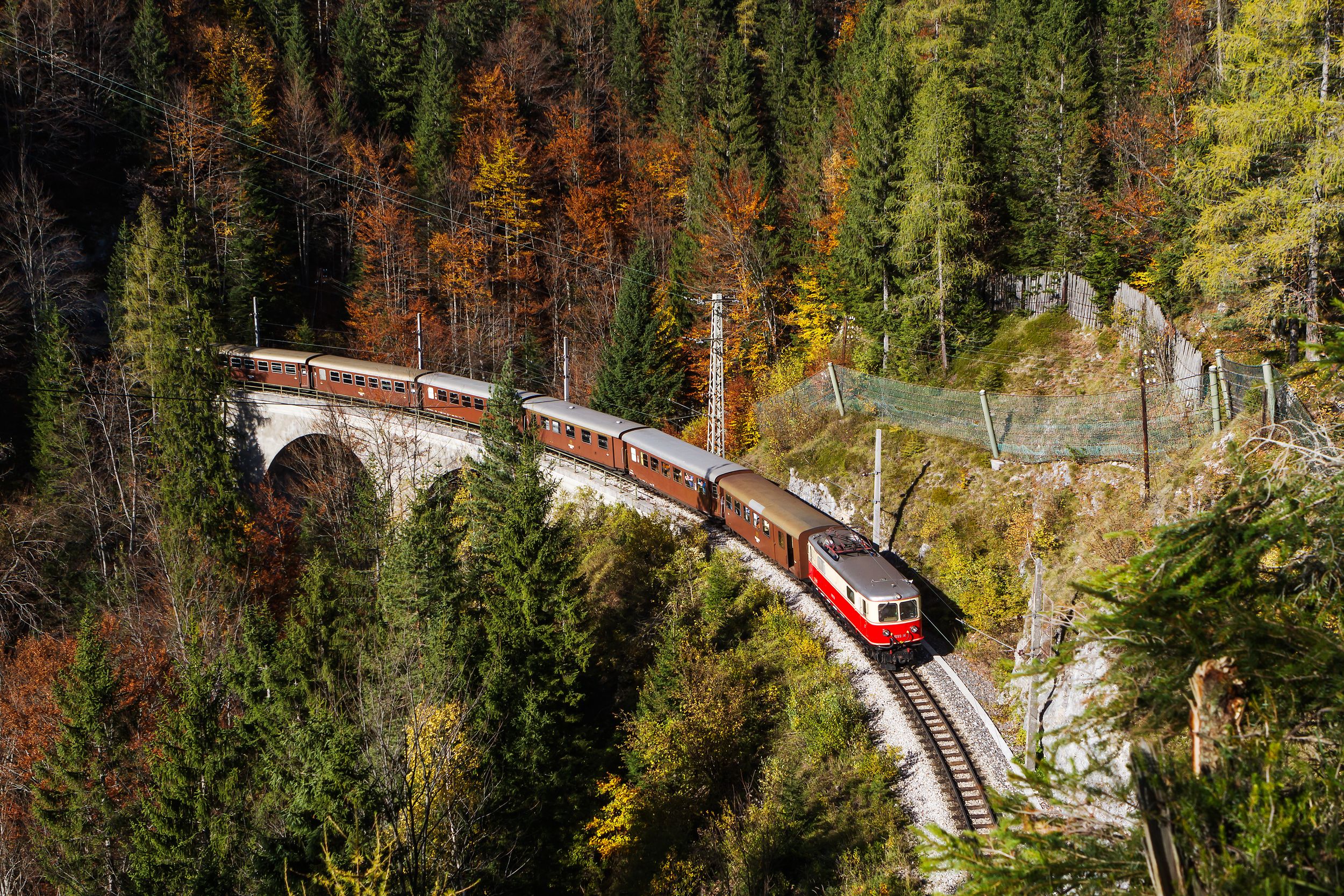 1099.14 mit dem P 6811 von Gösing nach Mariazell auf dem Klausgrabenvi
