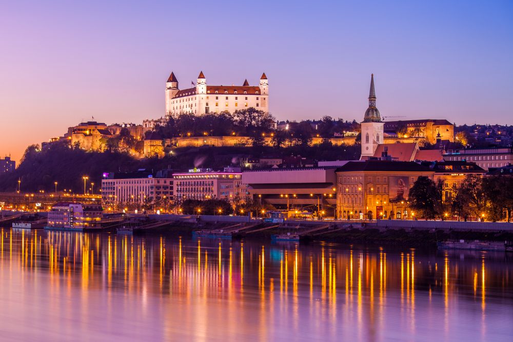 Blick über Bratislava und Donau